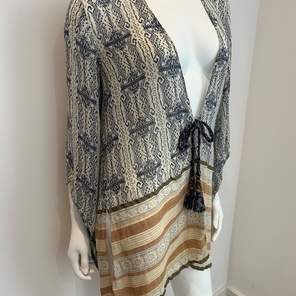 Calypso St Barth 100% Silk Cover Up - Size S - Blues and Gold - Picture 3 of 12